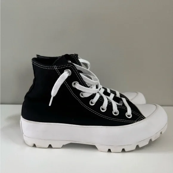 Converse Chuck Taylor All Star Lugged High Top Sneakers - Picture 3 of 5